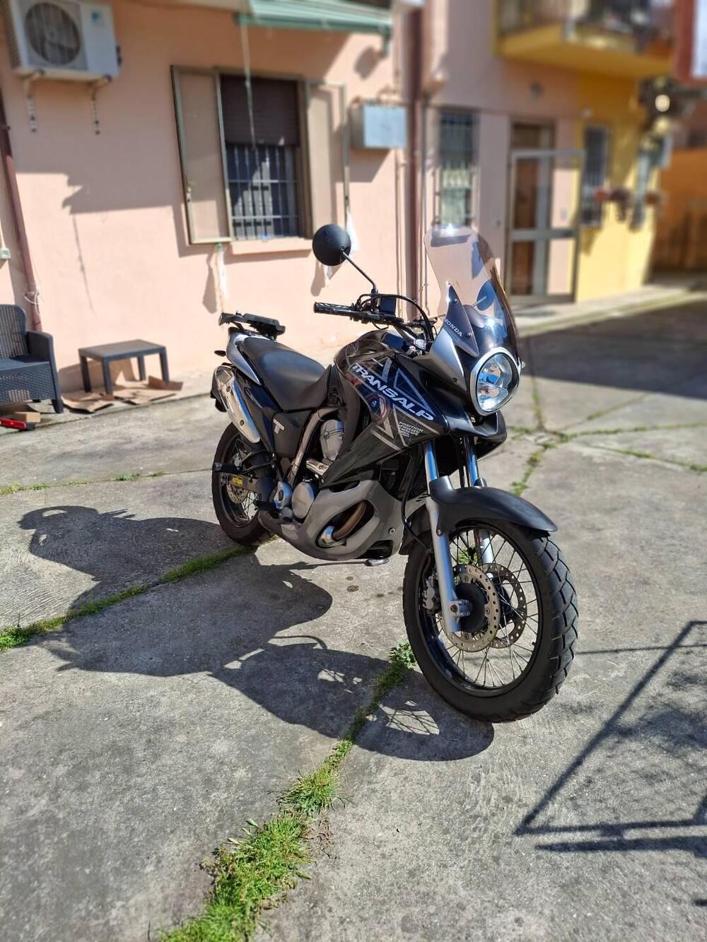 Honda Transalp XL 700 V (2007 - 2013) (2)