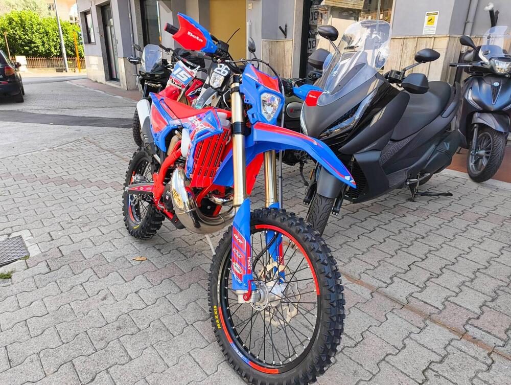 Betamotor RR 300 2T Enduro Race (2026) (2)