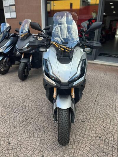 Honda ADV 350 (2022 - 24) usata