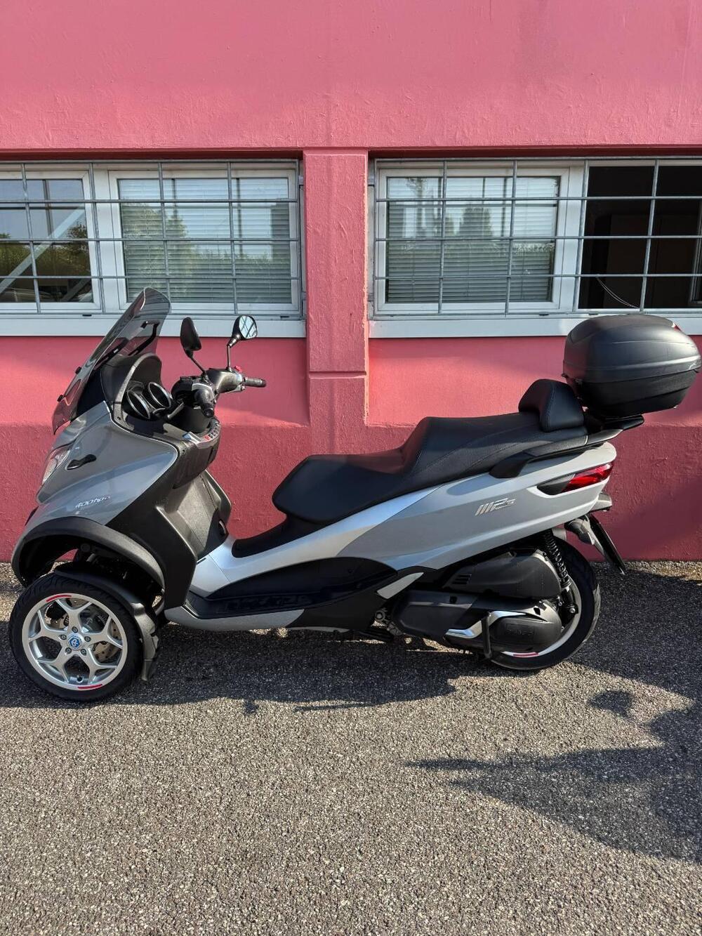 Piaggio MP3 400 ABS Hpe (2021 - 22) (6)