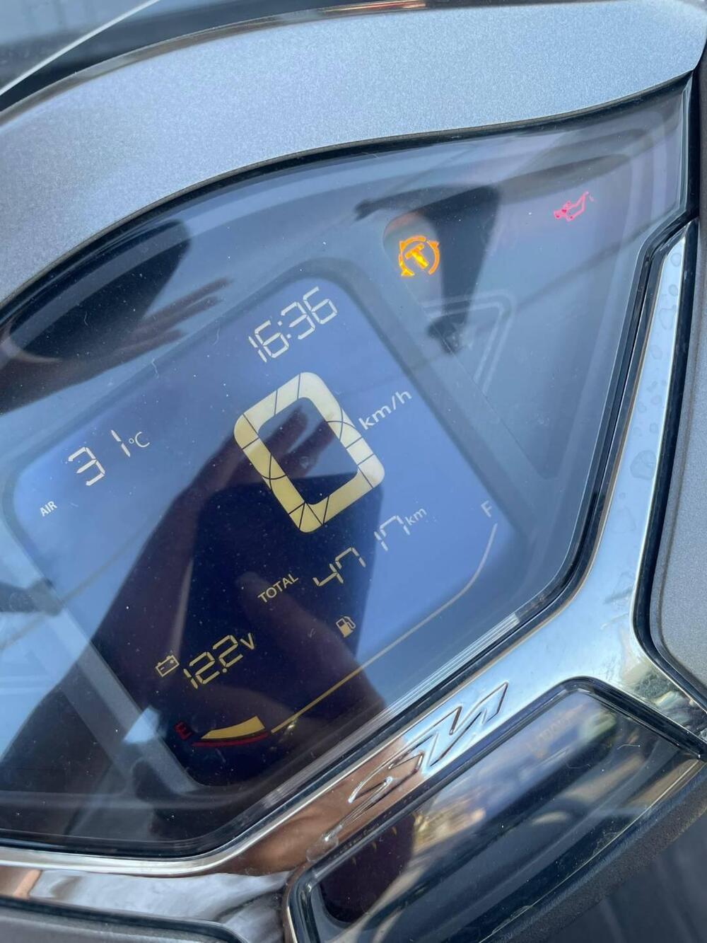 Honda SH 350 (2021 - 24) (3)