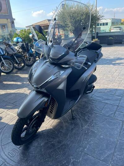 Honda SH 350 (2021 - 24) usata