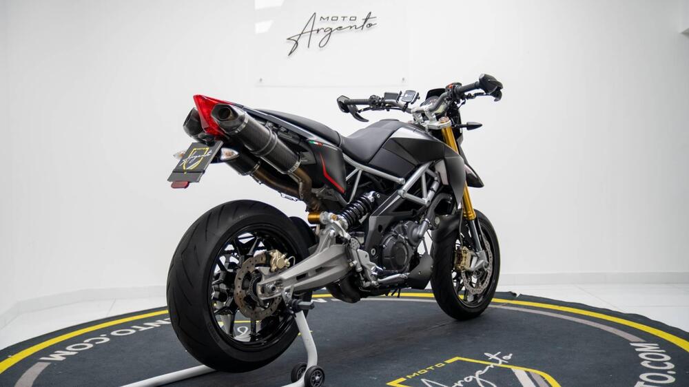 Aprilia Dorsoduro 750 (2009 - 14) (4)