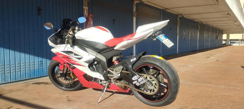 Yamaha YZF R6 (2006 - 07) (6)