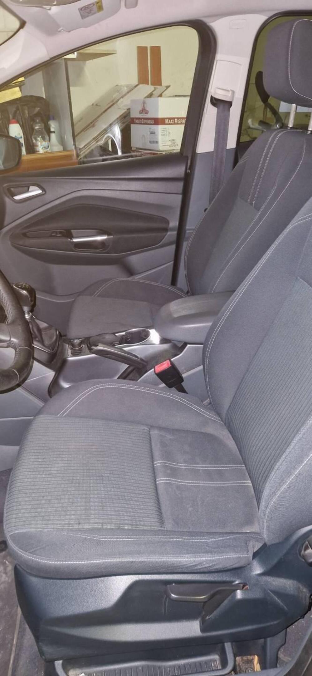 Ford C-Max usata a Salerno (10)