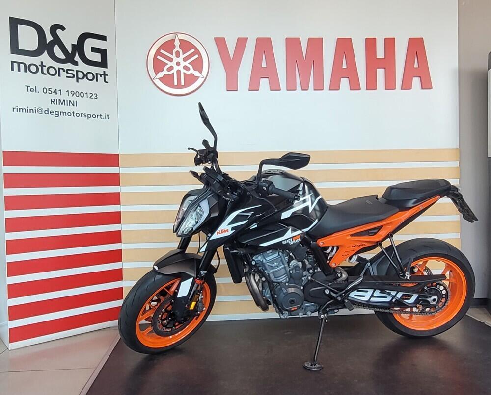 KTM 890 Duke GP (2022 - 23) (2)