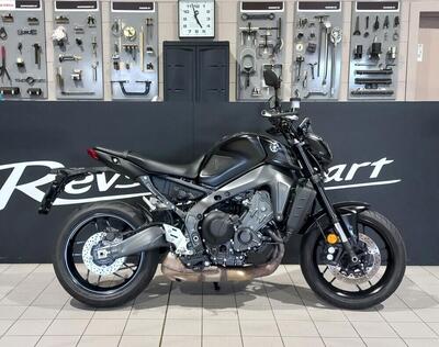 Yamaha MT-09 (2021 - 23) usata