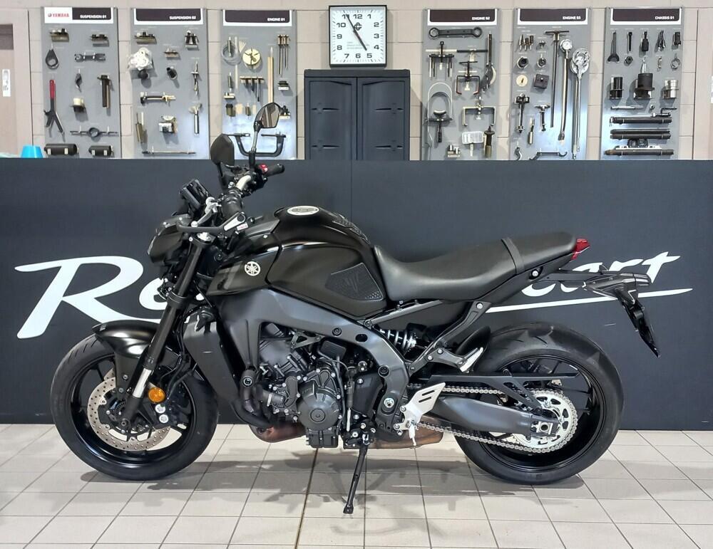 Yamaha MT-09 (2021 - 23) (2)