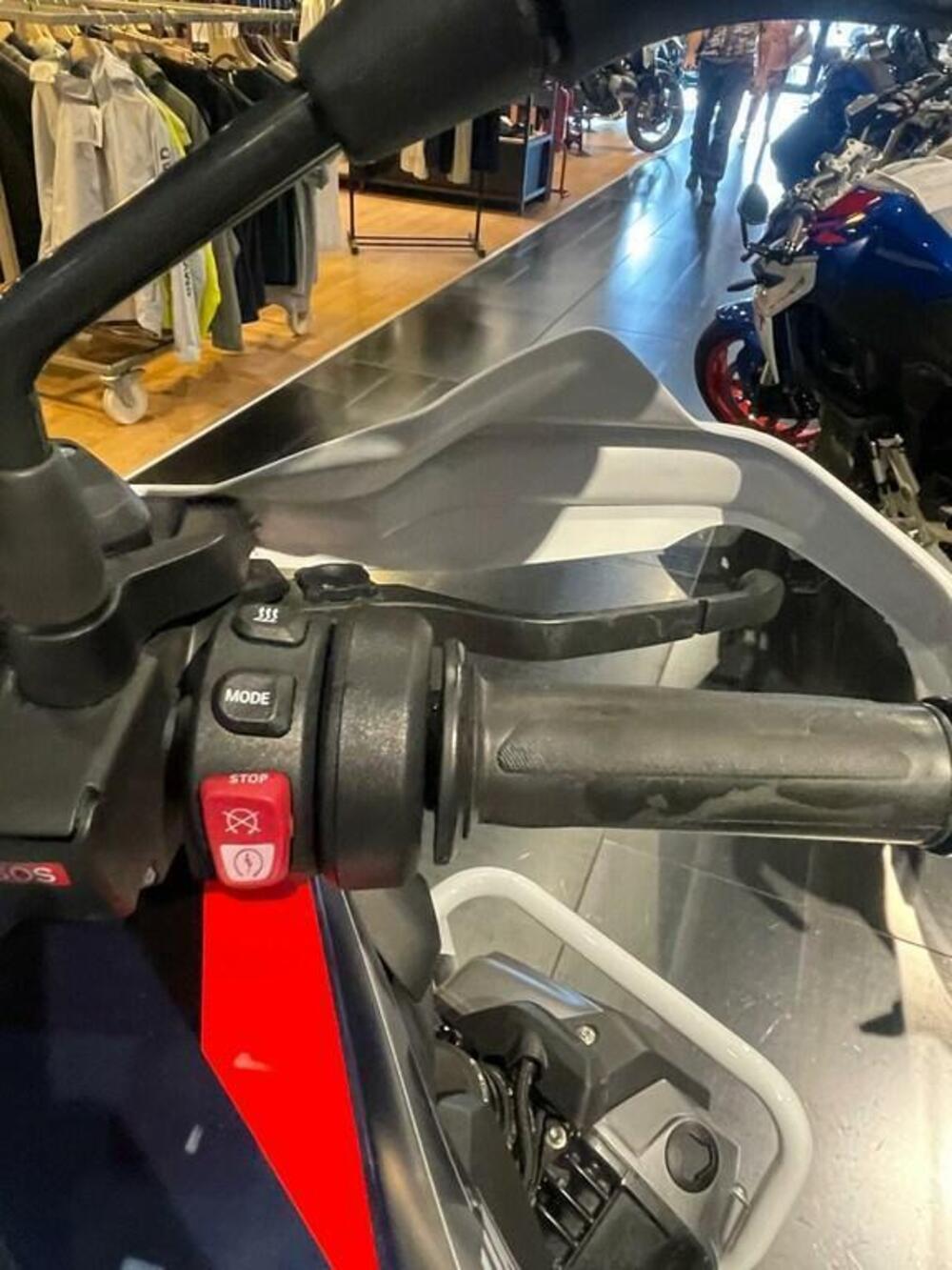 Bmw R 1250 GS (2021 - 24) (9)