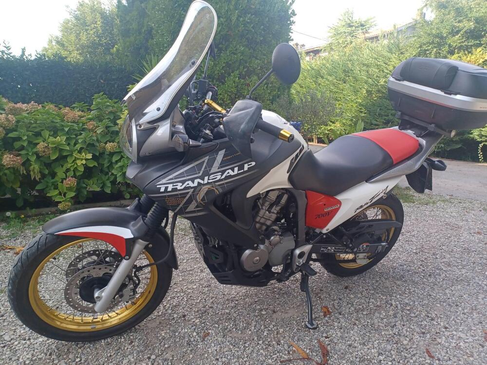 Honda Transalp XL 700 V (2007 - 2013) (3)