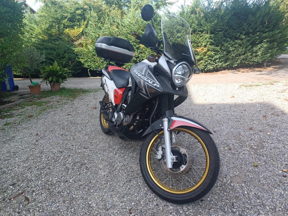 Honda Transalp XL 700 V (2007 - 2013) (2)