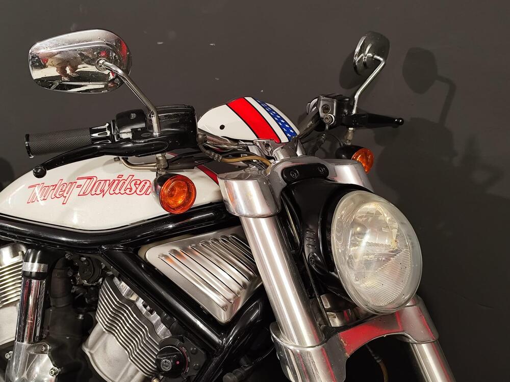 Harley-Davidson 1130 Street Rod (2006 - 07) - VRSCR (9)