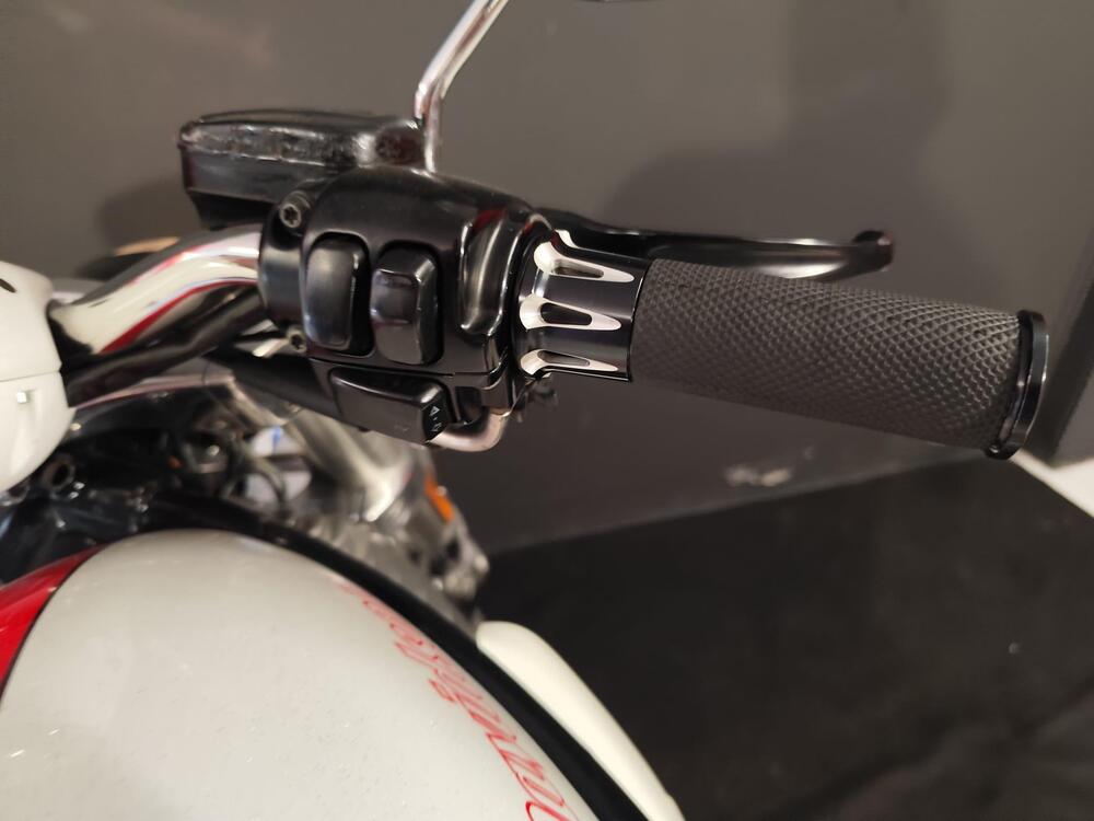 Harley-Davidson 1130 Street Rod (2006 - 07) - VRSCR (16)