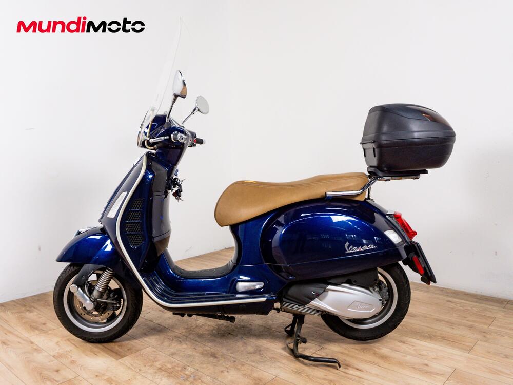 Vespa GTS 300 Hpe Touring (2019) (6)