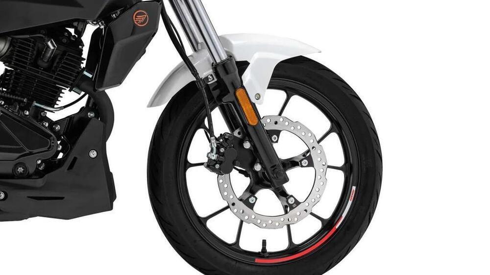 Keeway Motor RKS 125 (2025) (7)