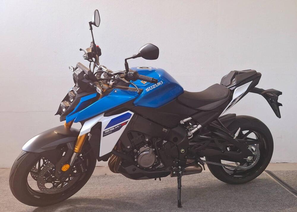 Suzuki GSX-S1000 EVO (2025) (2)