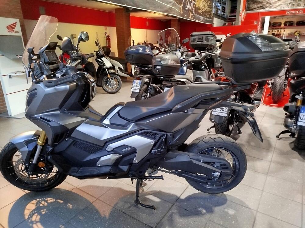Honda X-ADV 750 DCT (2021 - 24) (2)