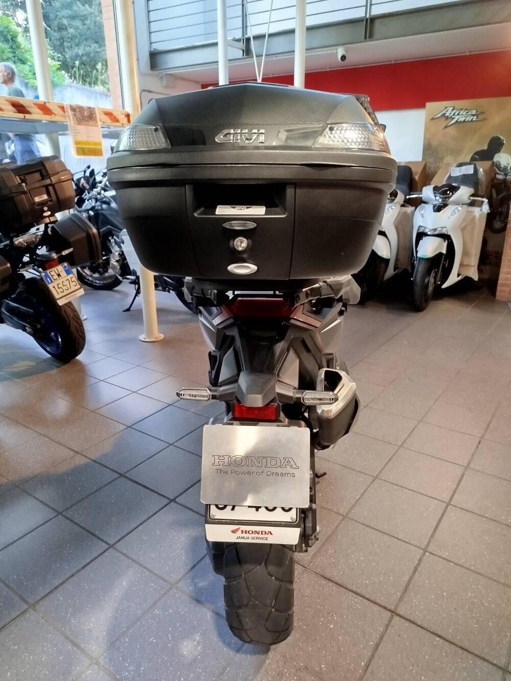 Honda X-ADV 750 DCT (2021 - 24) (4)