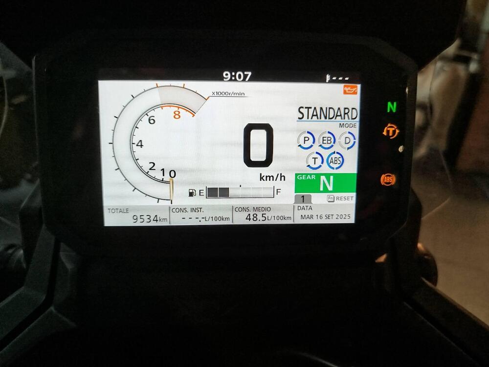 Honda X-ADV 750 DCT (2021 - 24) (5)