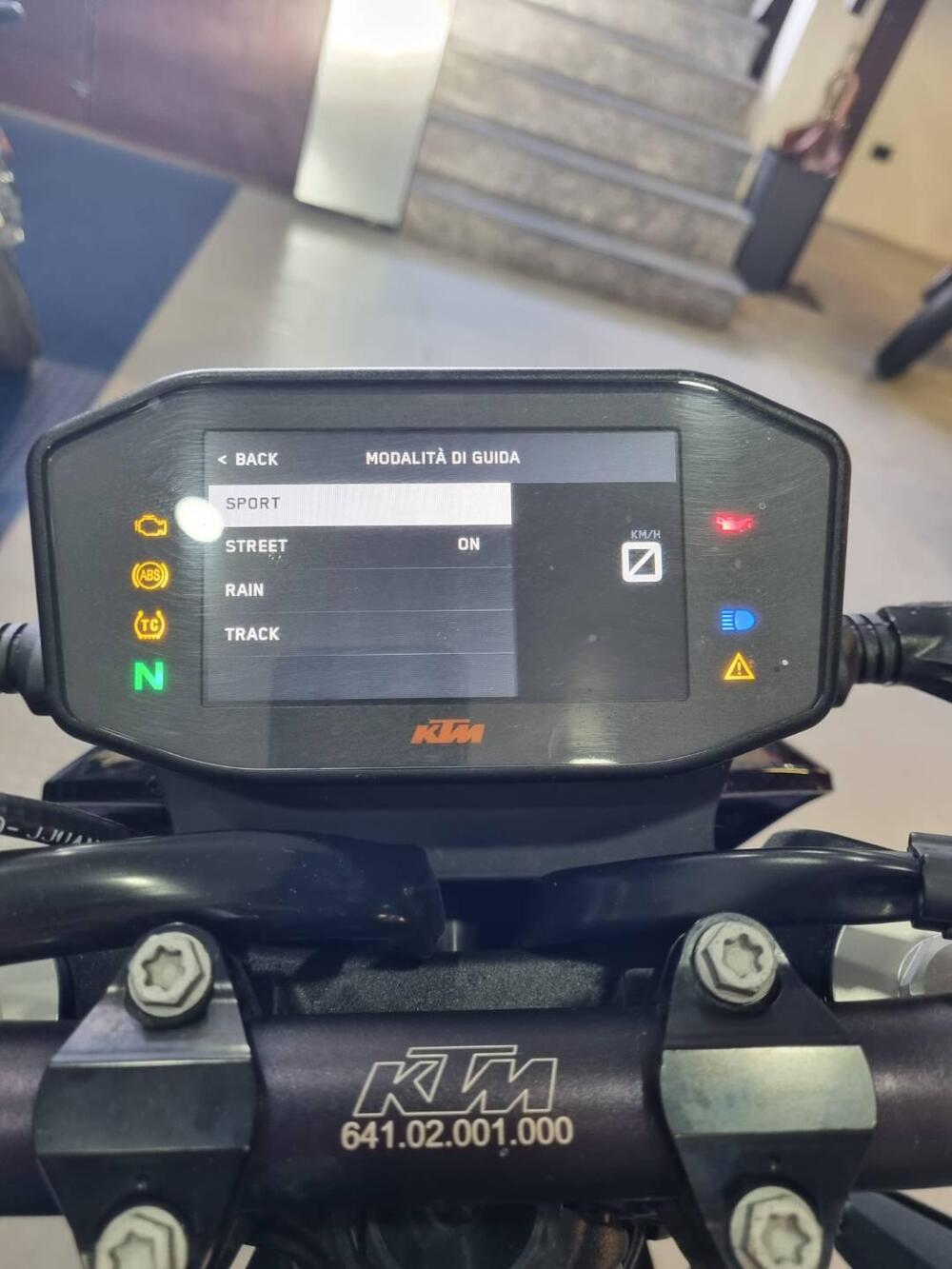 KTM 790 Duke (2018 - 20) (13)