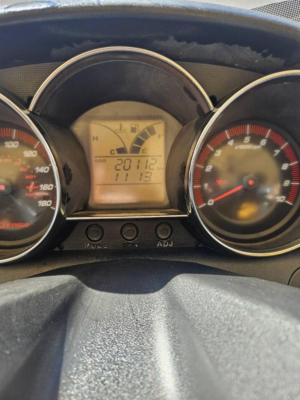 Kymco Downtown 300i (2009 - 17) (6)