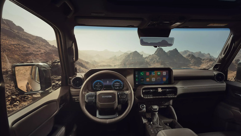 Interni Toyota Land Cruiser