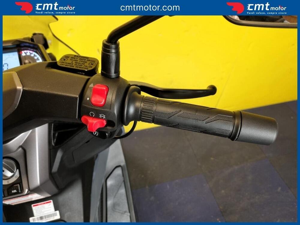 Kl Brera 300 (2022 - 25) (12)