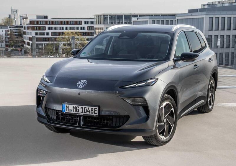 Mg MGS5 (2025-->>) (2)