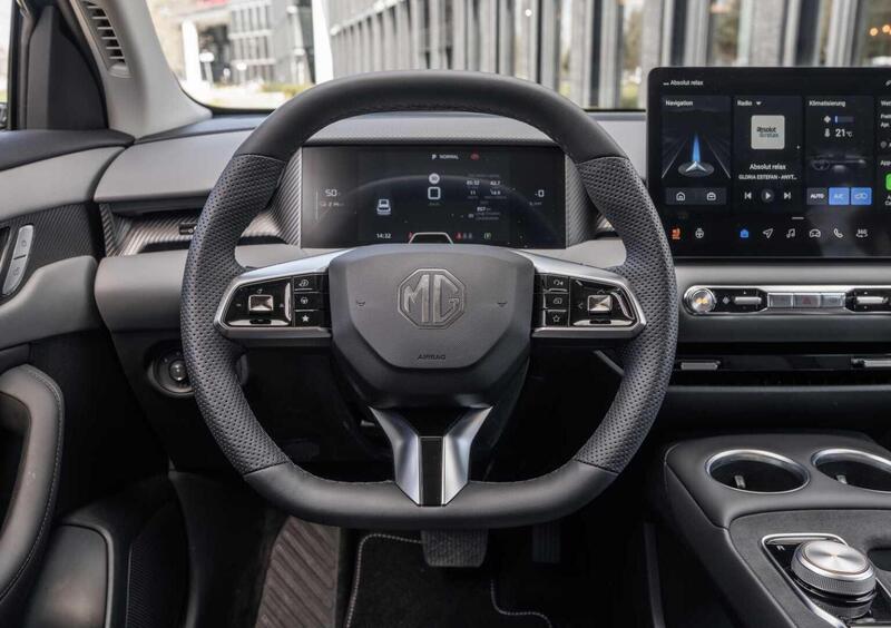 Mg MGS5 (2025-->>) (9)