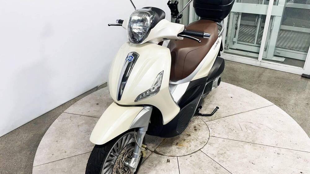 Piaggio Beverly 300 i.e. (2010 - 16) (10)