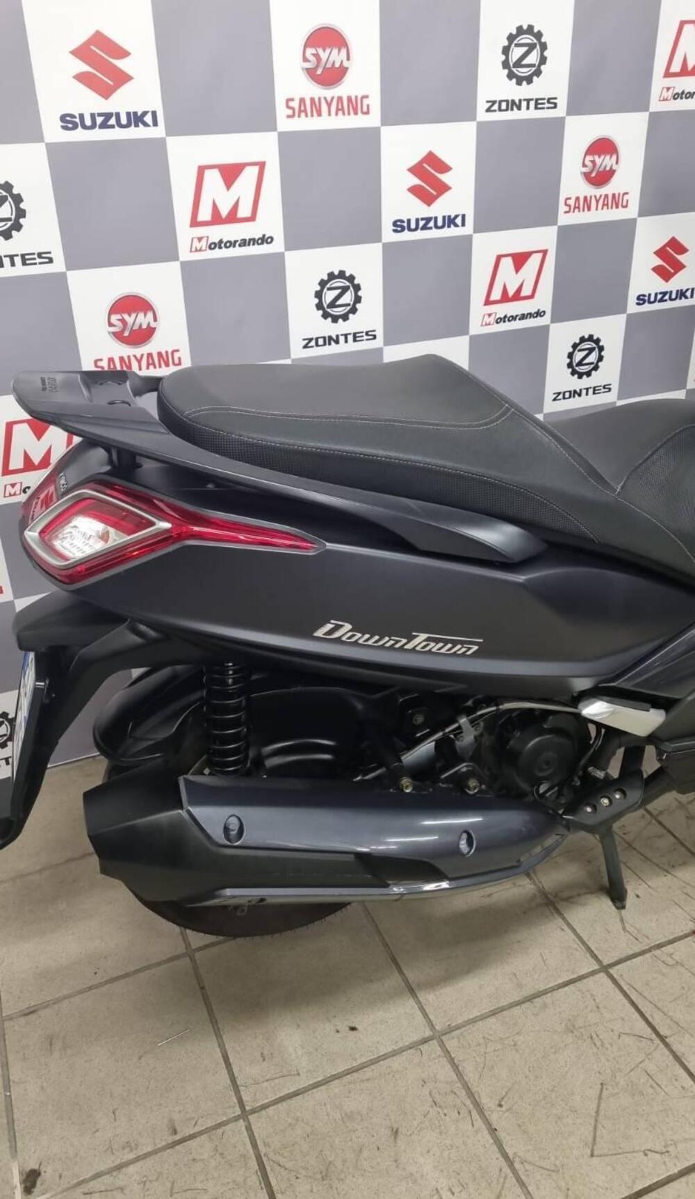 Kymco Downtown 350i TCS (2020) (4)