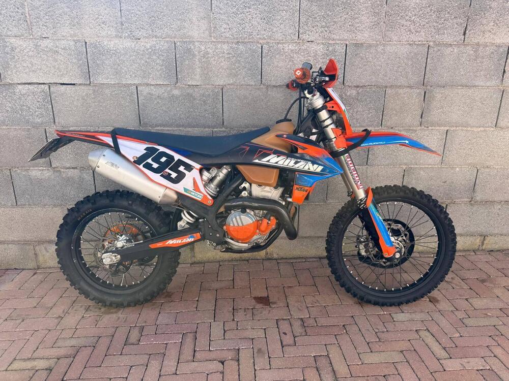 KTM 350 EXC-F (2022) (2)
