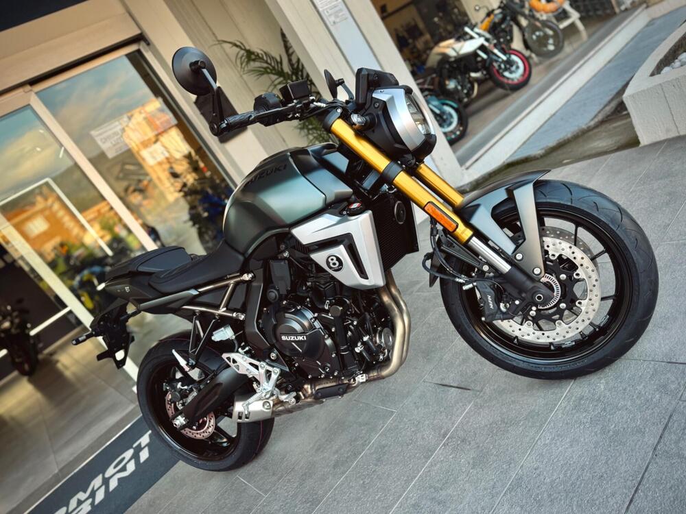 Suzuki GSX-8T (2025 - 26) (2)