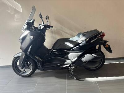 Yamaha X-Max 300 Tech Max (2021 - 24) usata