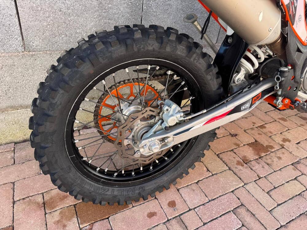 KTM 350 EXC-F Six Days (2023) (9)