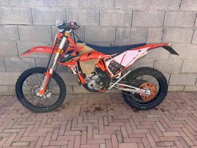 KTM 350 EXC-F Six Days (2023) usata