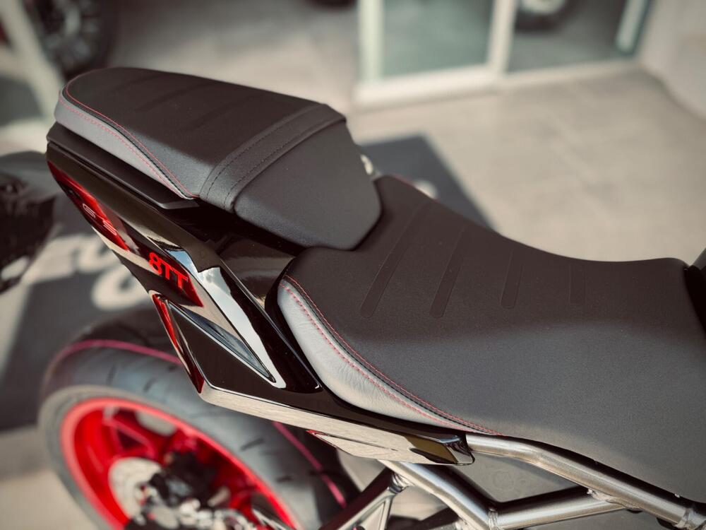 Suzuki GSX-8TT (2025 - 26) (9)