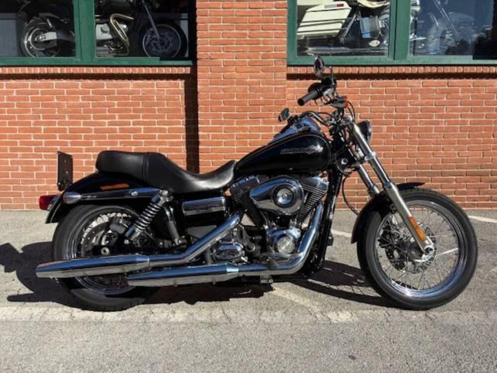 Harley-Davidson 1584 Super Glide Custom (2008 - 13) - FXDC
