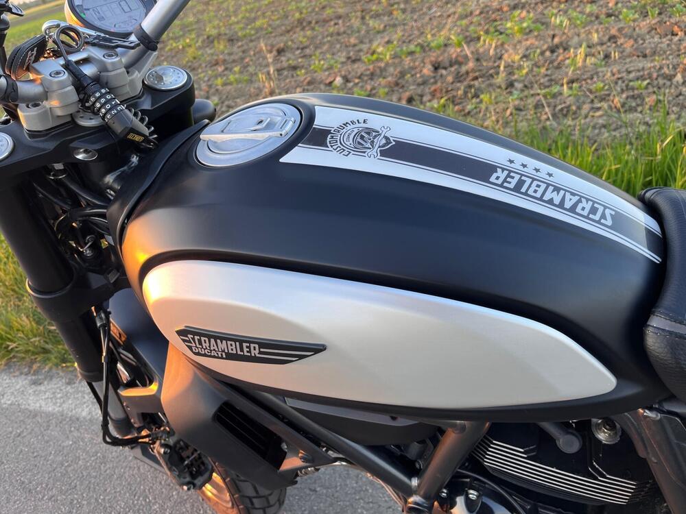 Ducati Scrambler 800 Icon Dark (2021 - 22) (5)