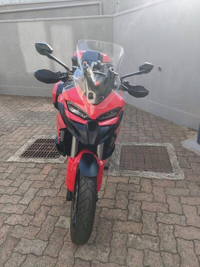 Ducati Multistrada V2 S (2025) usata