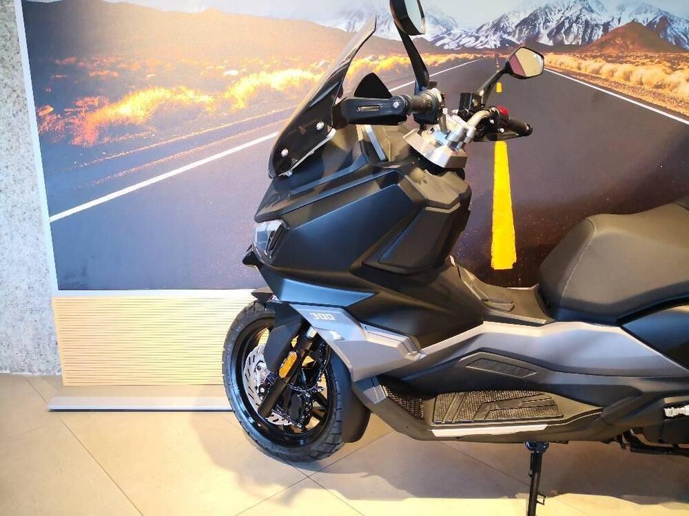 Sym ADX 300 (2024 - 26) (10)