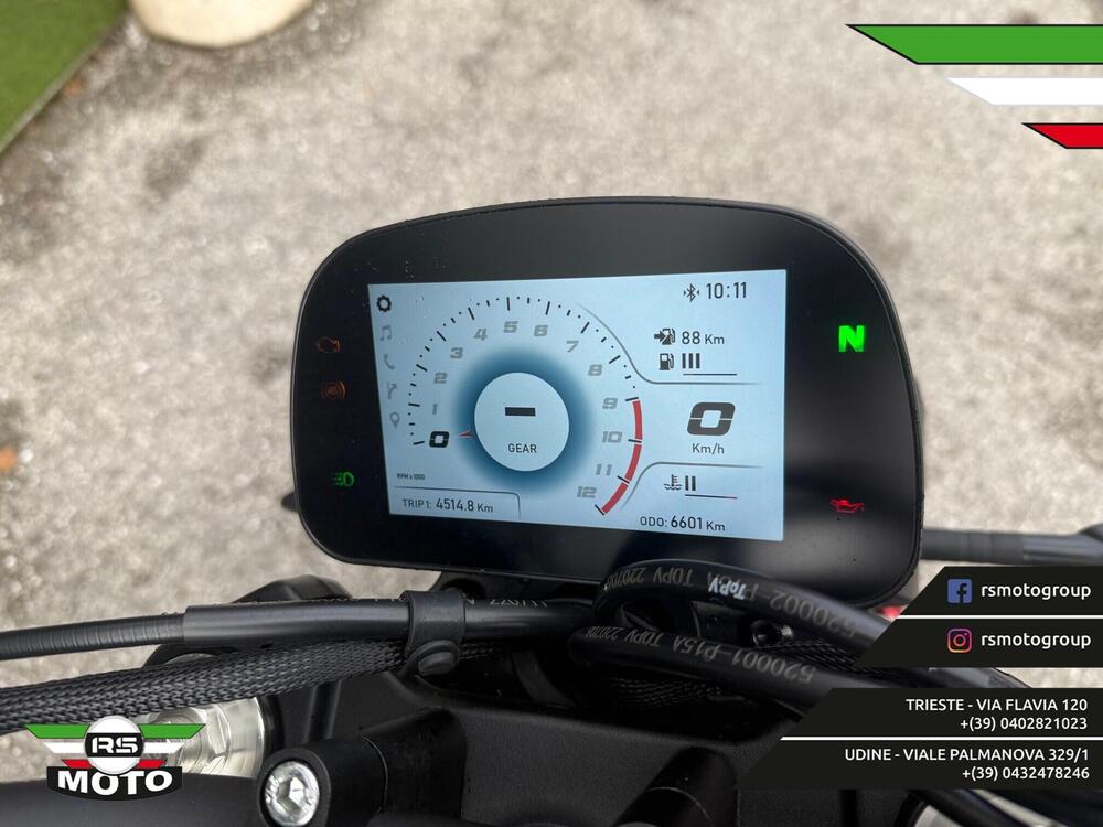 Moto Morini SEIEMMEZZO STR (2022 - 26) (4)