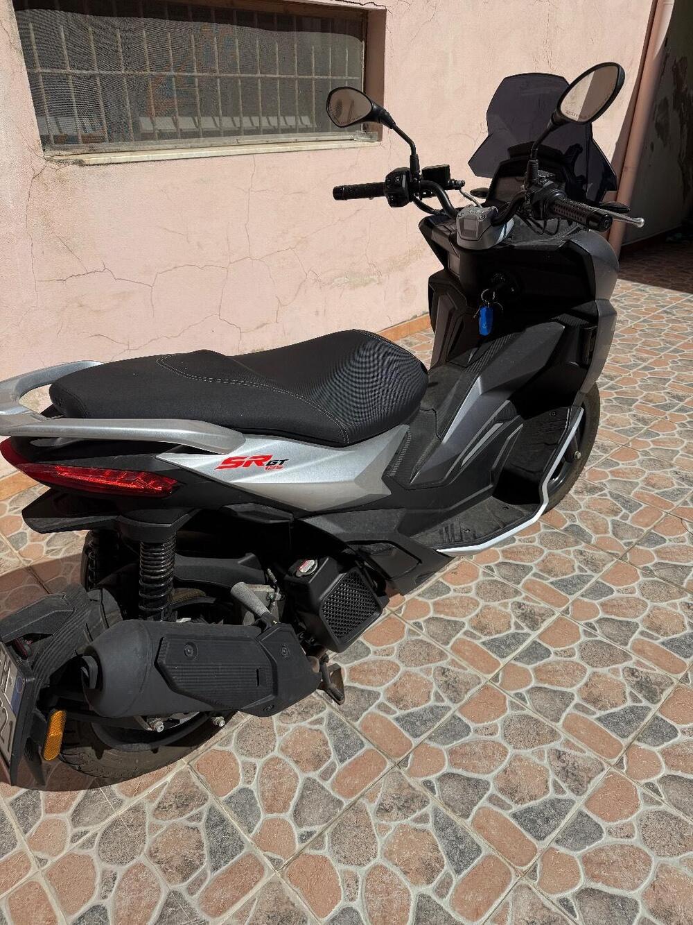 Aprilia SR GT 125 (2022 - 24) (2)