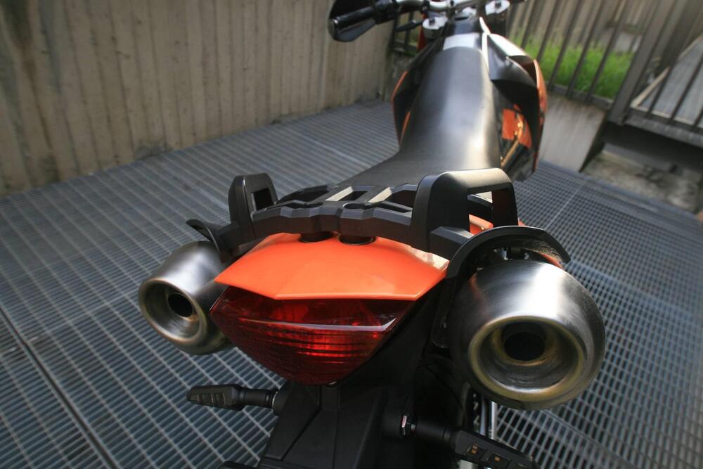 KTM 950 Supermoto (2005) (6)