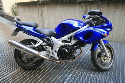 Suzuki SV 650 S (1999 - 02) usata
