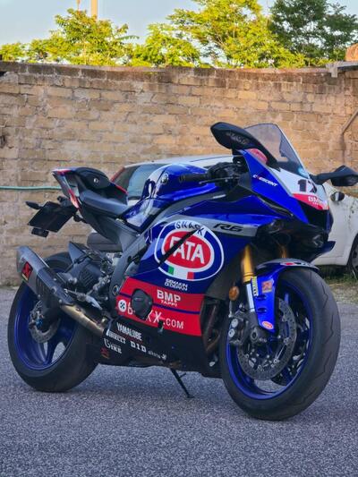 Yamaha YZF R6 (2017 - 20) usata