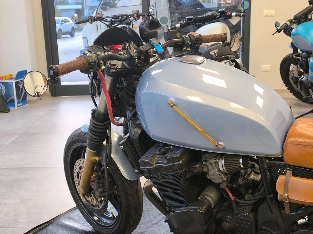 Suzuki GSX 750 (1998 - 03) (6)