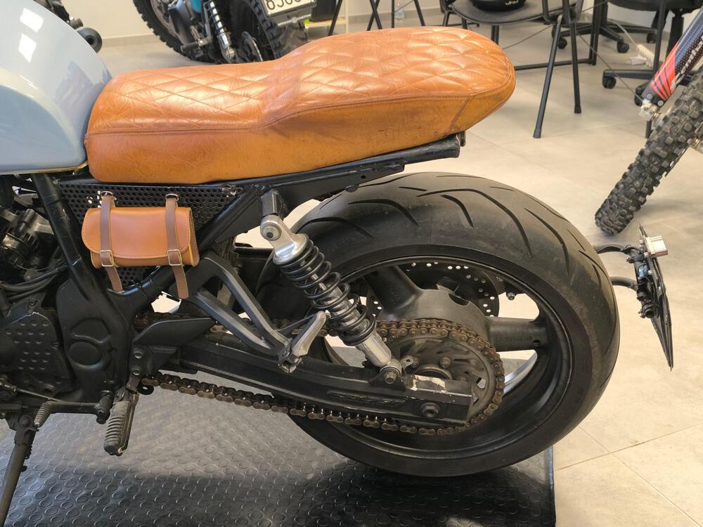 Suzuki GSX 750 (1998 - 03) (7)