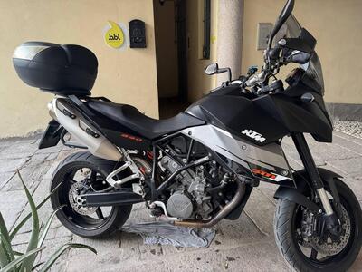 KTM 990 Supermoto T (2009 - 11) usata