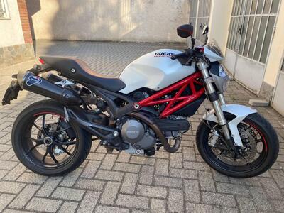 Ducati Monster 796 (2010 - 13) usata
